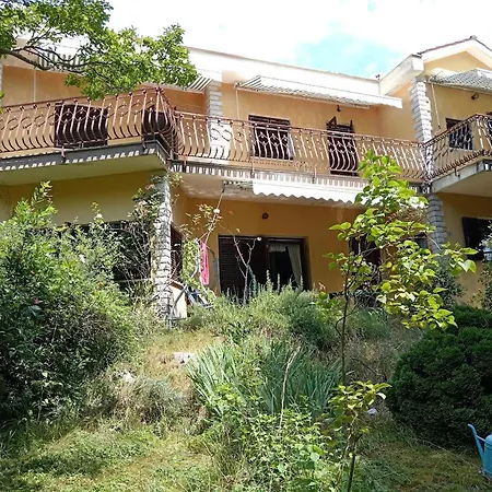 Apartment Kuca U Zelenilu *